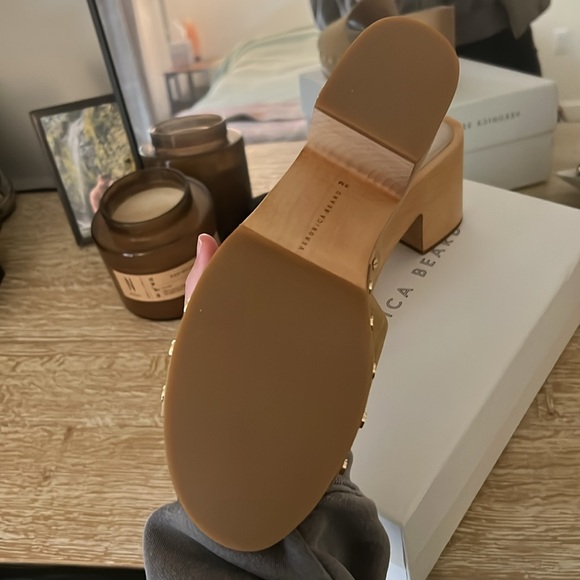 Never worn Veronica beard suede mules - Picture 4 of 4